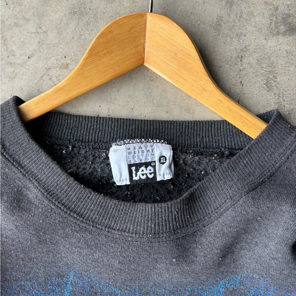 Vintage 90s Seawolf Graphic sweatshirt | Fits like L - Picture 3 of 6